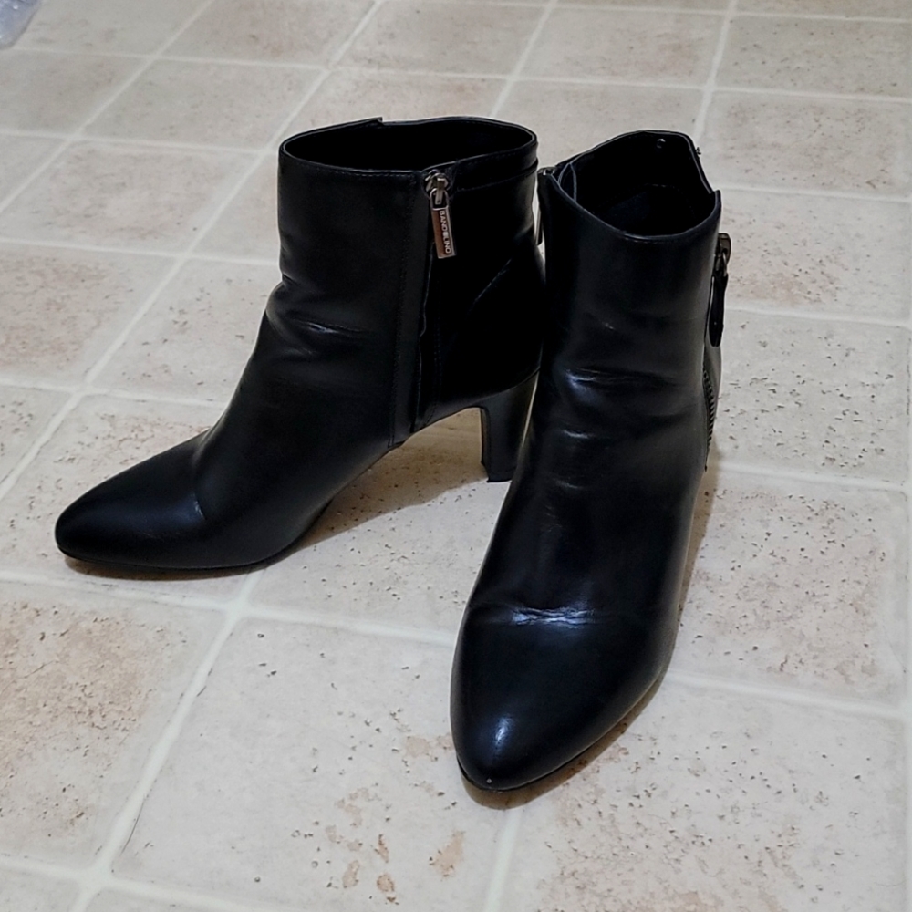 Bandolino Black Zipper Ankle Boots